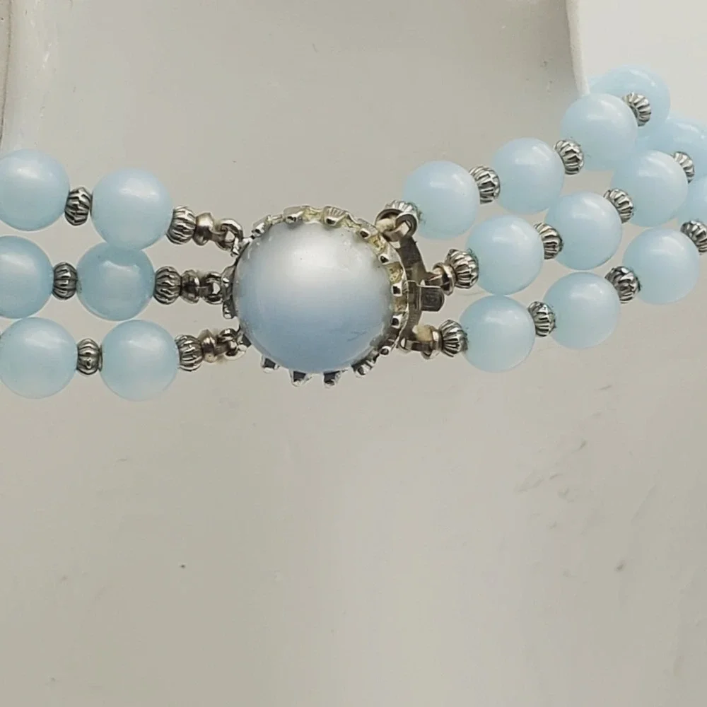 Sky Blue Beaded Acrylic Necklace Triple Strand Graduated Silver Tone Layered Vtg